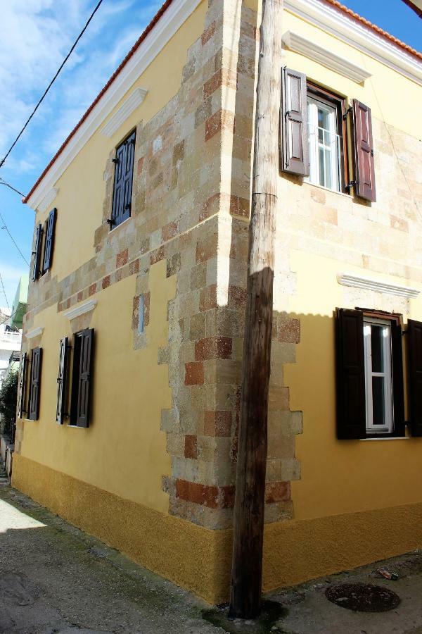 Alexandros Traditional House イアリソス エクステリア 写真